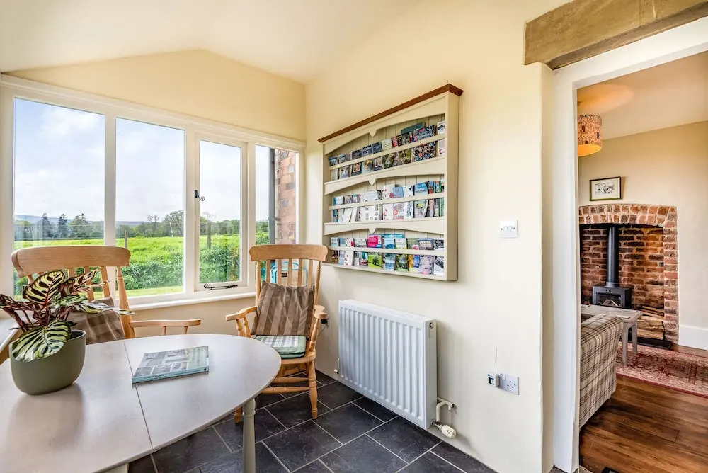 2 Siluria Cottage