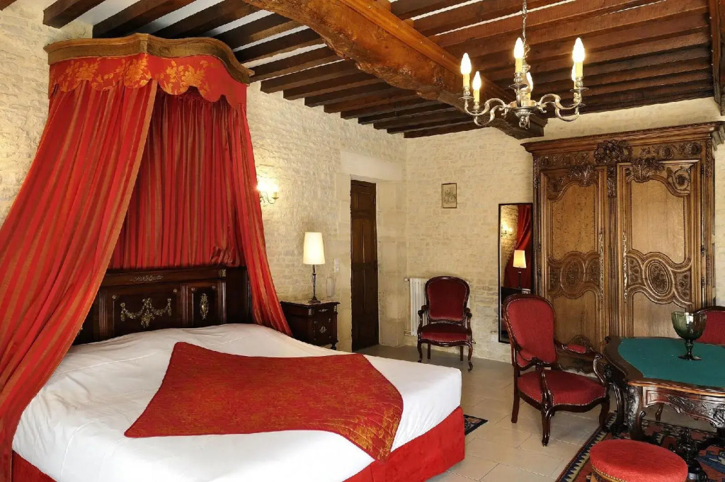 Hôtel Le Manoir De Mathan Crépon à la campagne 5 mn dArromanches et 10 mn de Bayeux
