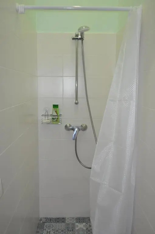 Hostel S size