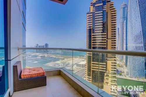 KeyOne - 1BR in Botanica Tower