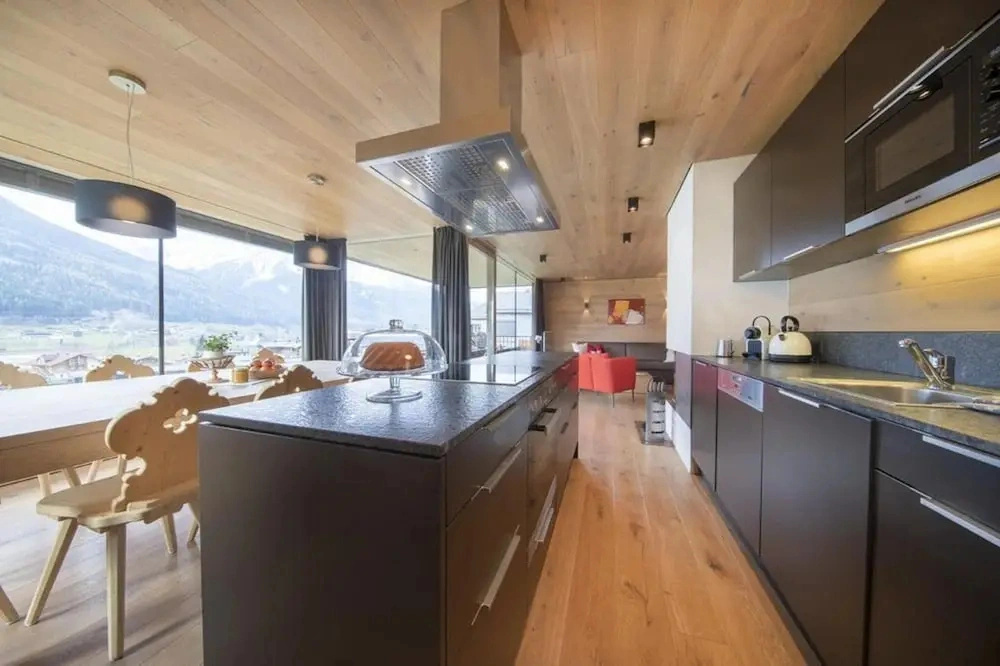 Alpine Stay, Sauna & Fireplace