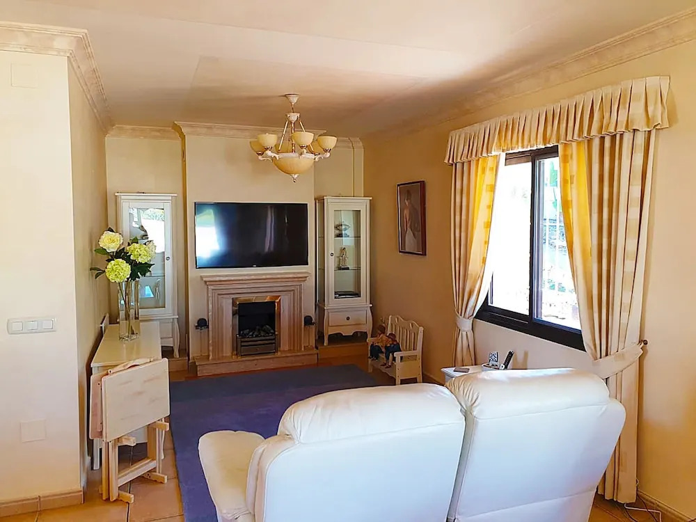 Villa Codona La Cala de Mijas with Heated Pool