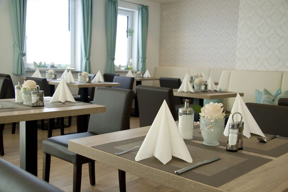 Hotel Claro Garni