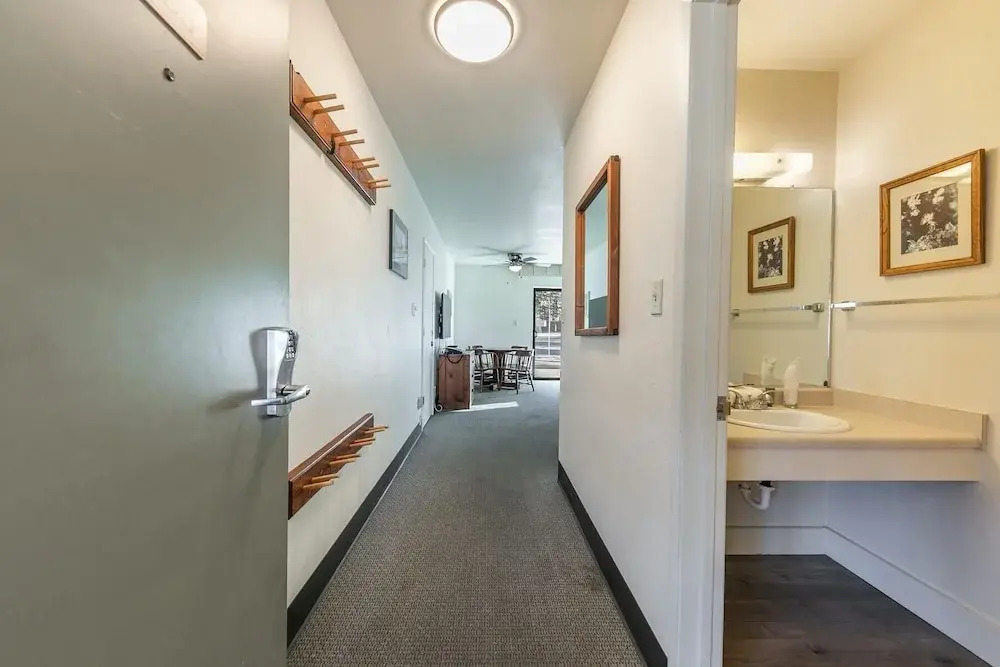 135 Bldg C 1 Bedroom Condo