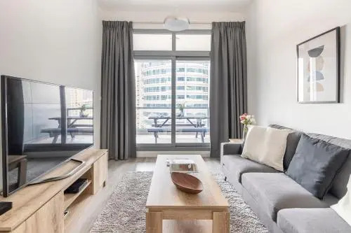 Marina Residence Tower B