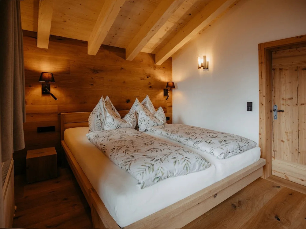 Chalet Salzach Near Ski Lift & Spa
