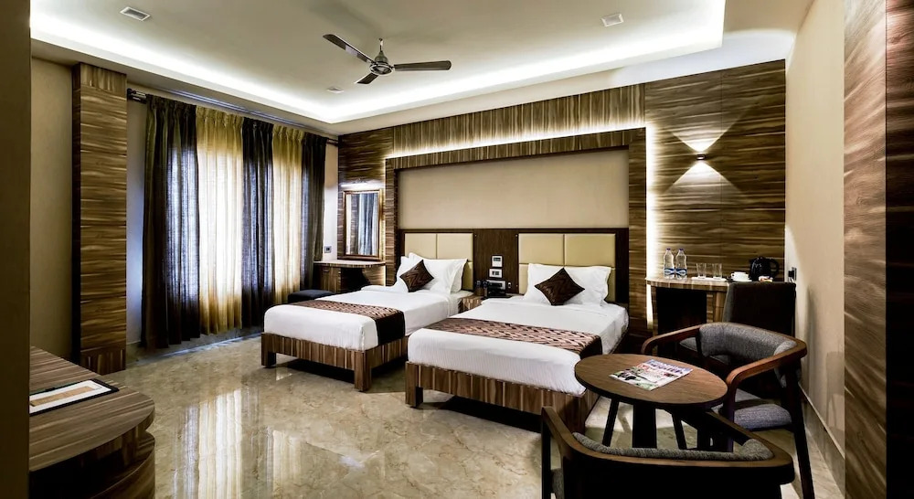 Hotel ARJUNAA
