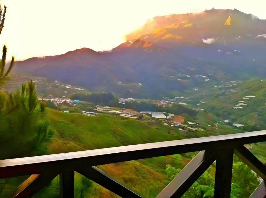 Crystal Hill R