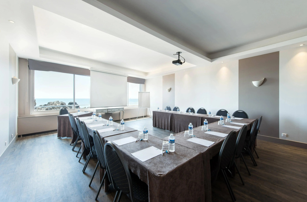Best Western Hotel De La Plage Saint Marc sur Mer