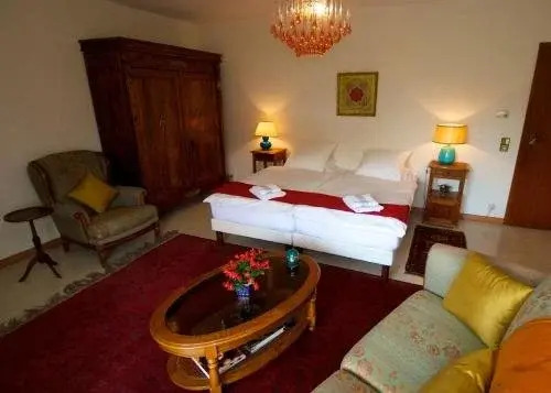 Fontanehouse