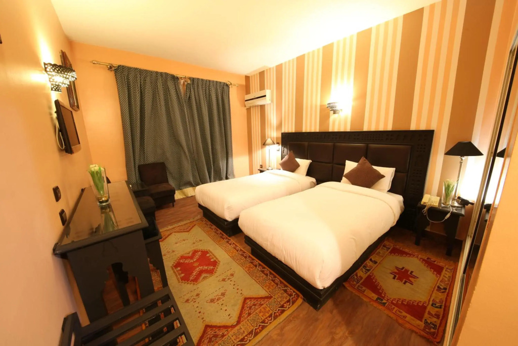 Hotel Akouas