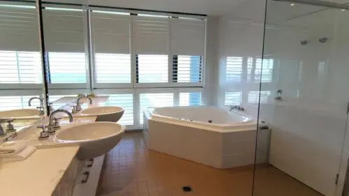 Strand Beachside 1003 - Penthouse