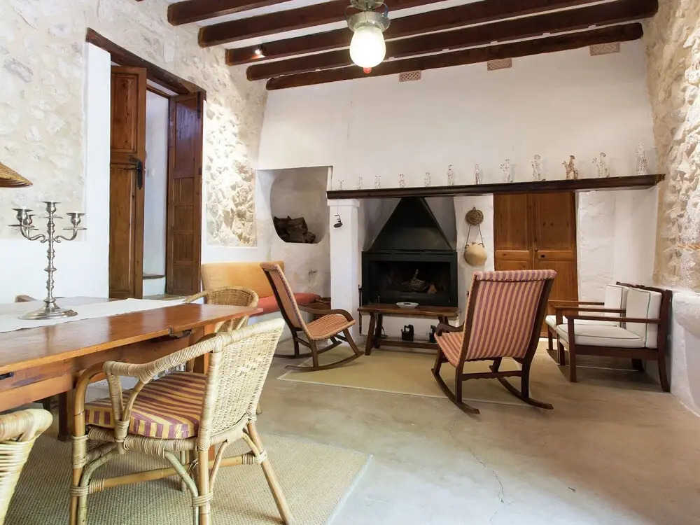 Terraced House in Mallorca with Pool