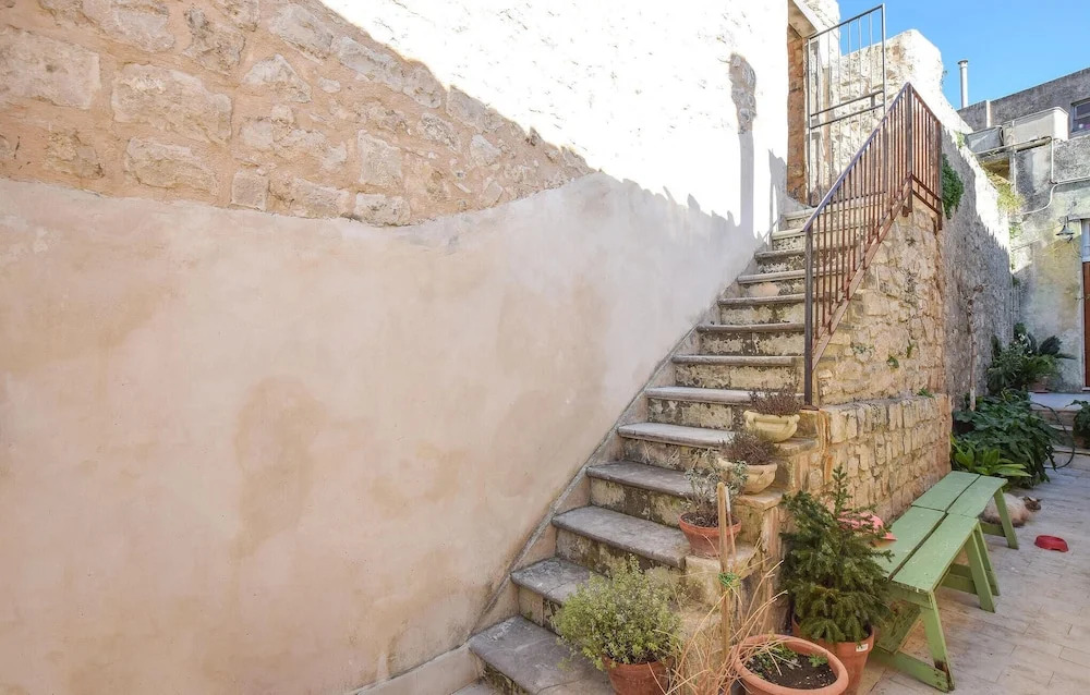 La Casa Dei Giarrentini