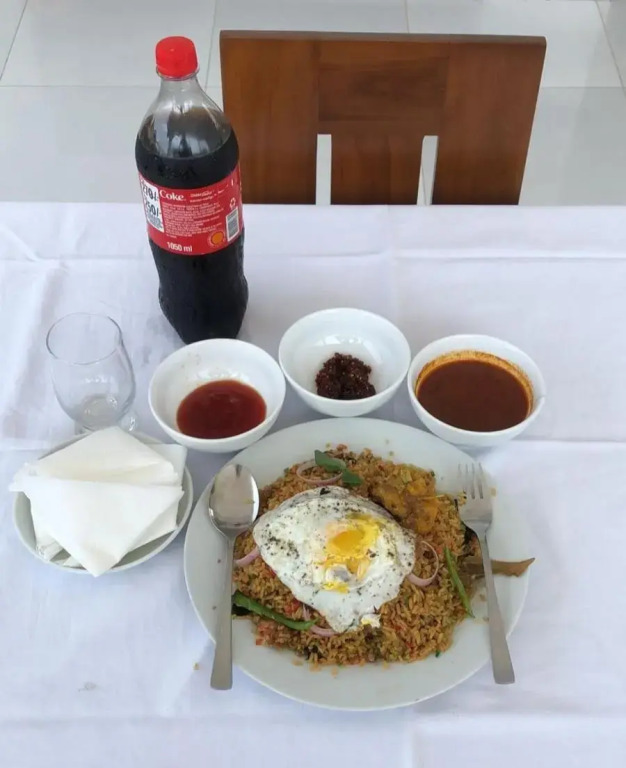 Thisha Hotel & Restaurant