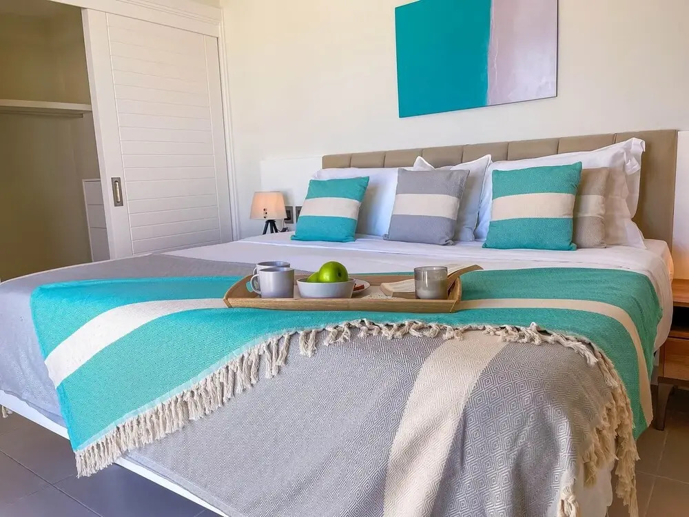 Super Chic and new Penthouse Steps From the Beach
