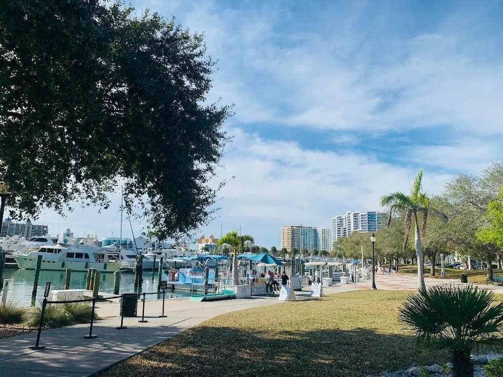 Near Img And Siesta Key Beach Paradise Home
