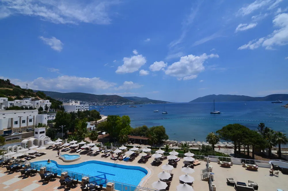 Azka Restaurant