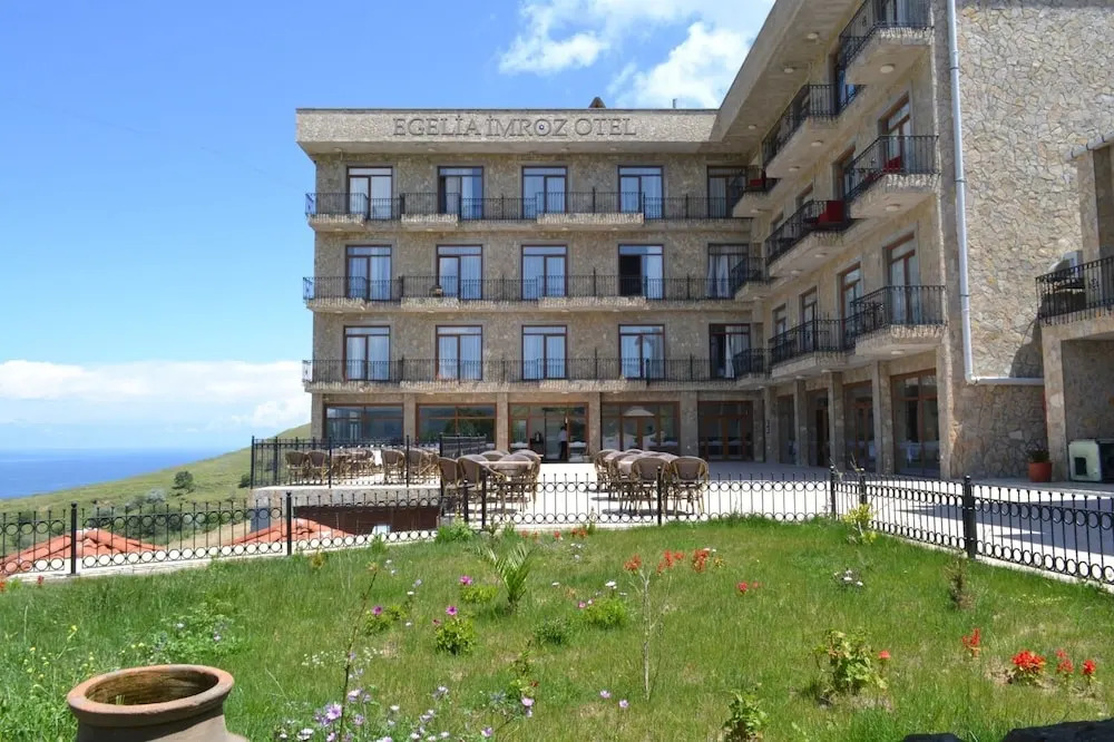 Egelia Imroz Otel