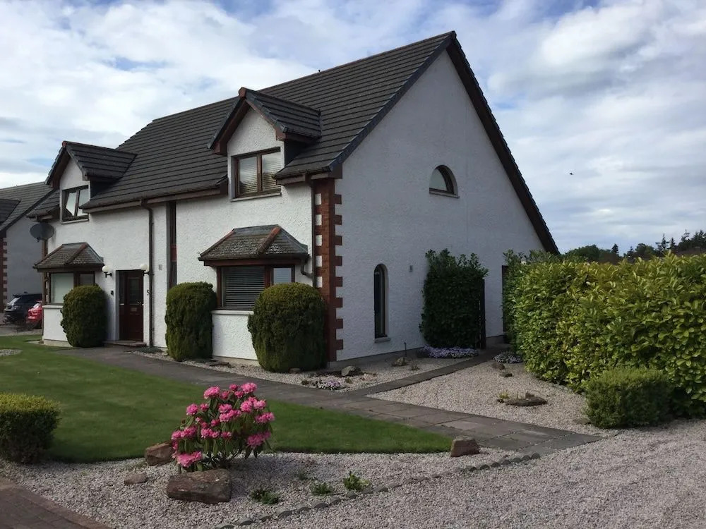 Inverness Apartments - West Heather