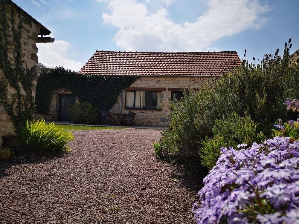 Cottage near Landing, Beaches, & Port en Bessin