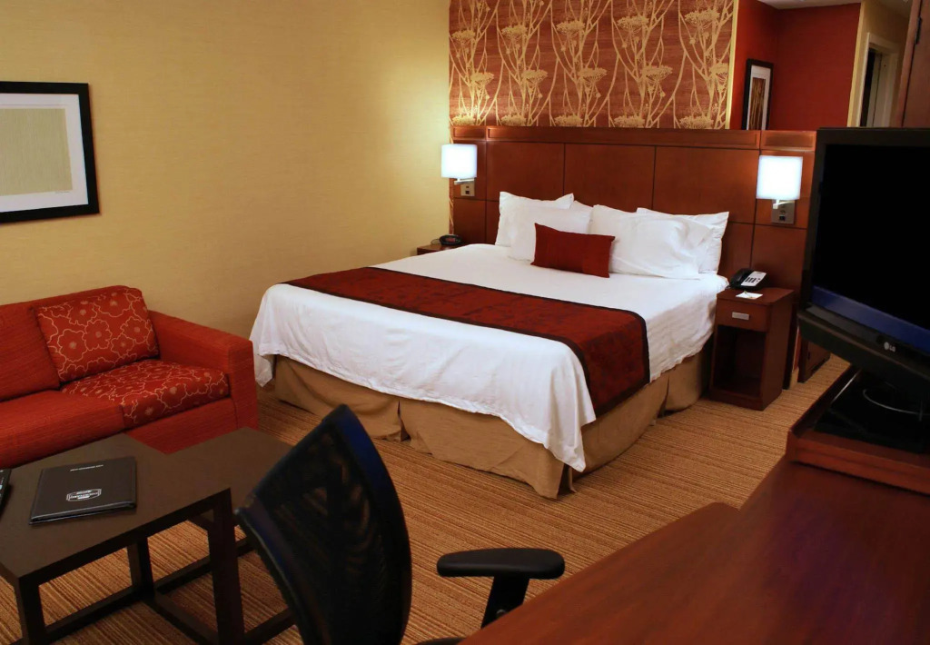 Courtyard Lima