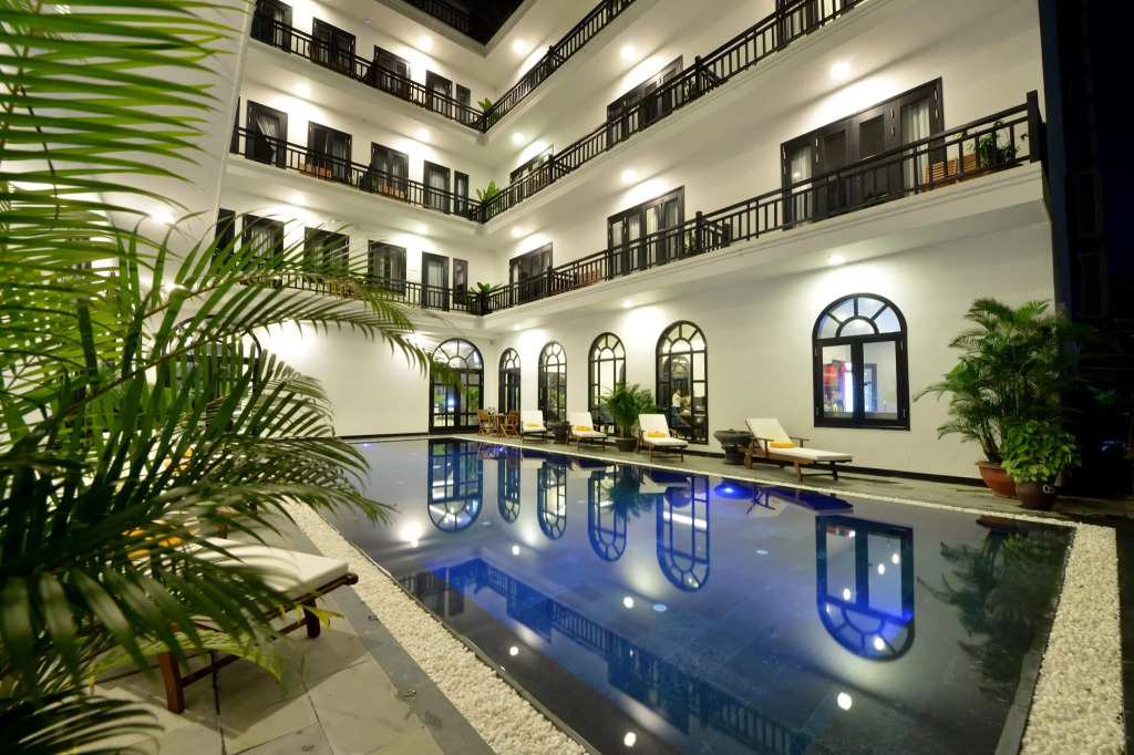 Nostalgia Hotel and Spa