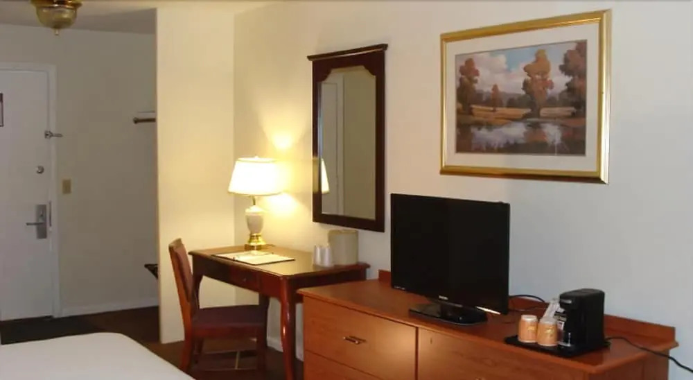 University Lodge