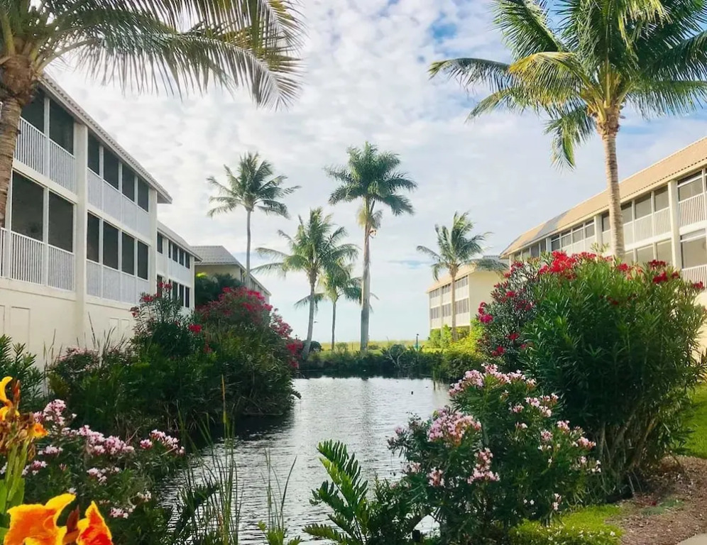 Sanibel Siesta on the Beach Unit 504 2 Bedrooms 2 Bathrooms Condo