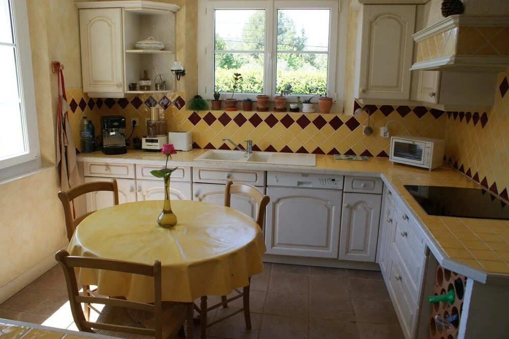 Apartment With 2 Bedrooms in Villecroze, With Enclosed Garden and Wifi
