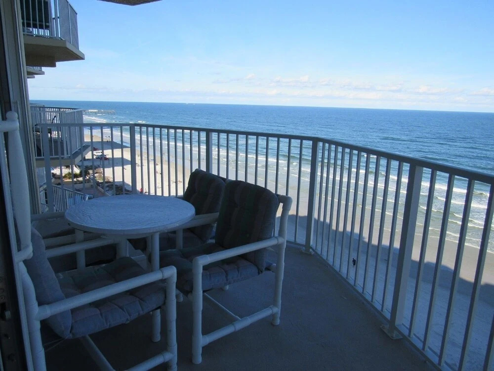 803 Shores Club - 2 Bedroom 2  Bath Oceanfront