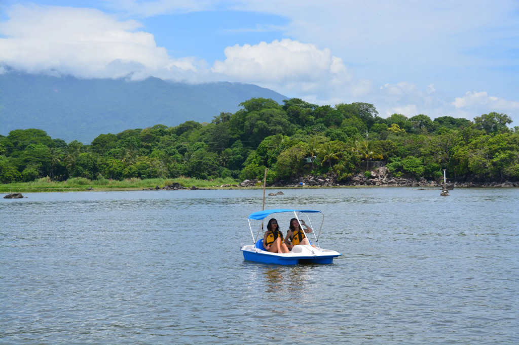 Hotel El Reith Lake Granada Nicaragua