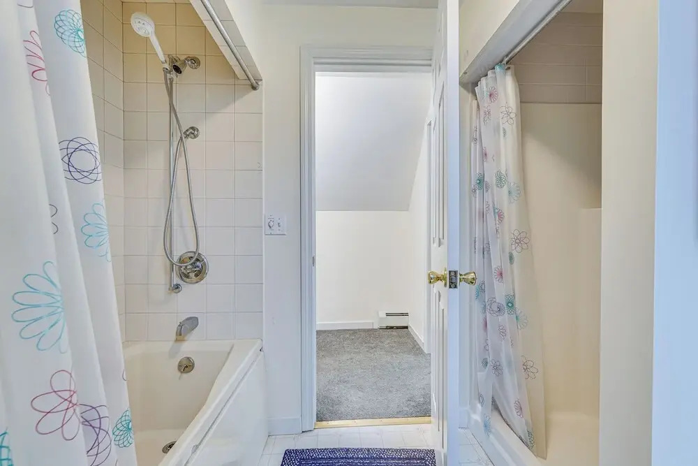Spacious Ludlow Hideaway < 1 Mi to Okemo Mountain!