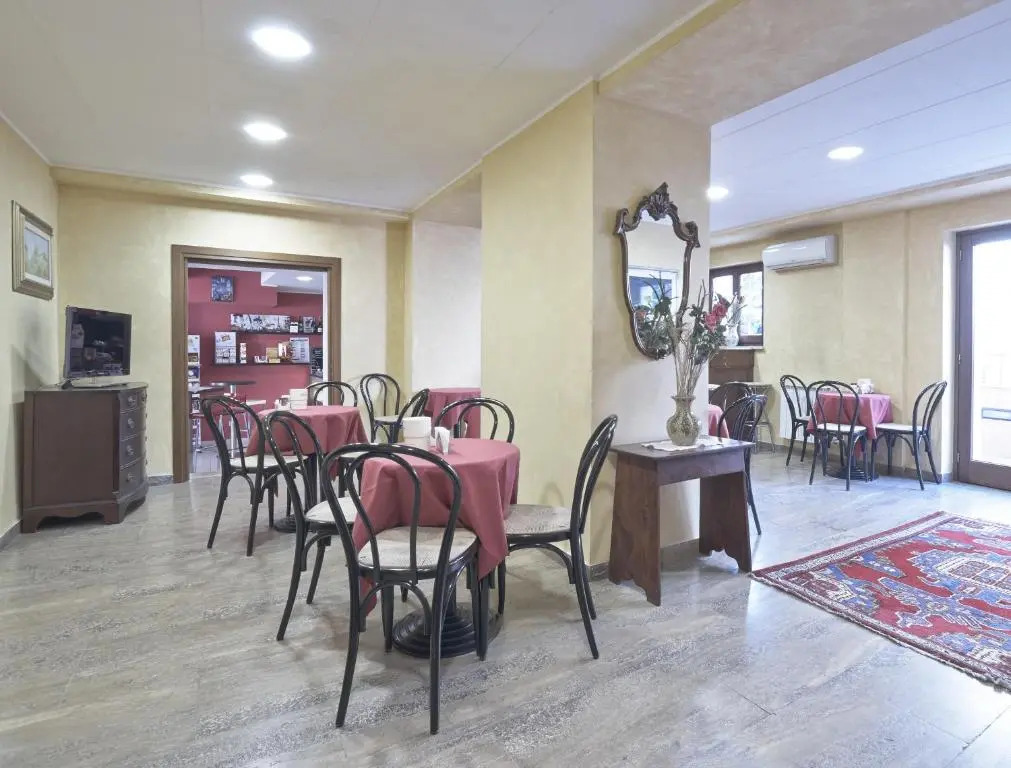 Hotel Valentini Inn