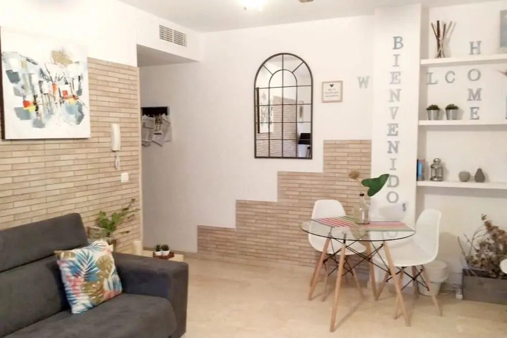 Apartment with One Bedroom in Córdoba, with Enclosed Garden And Wifi