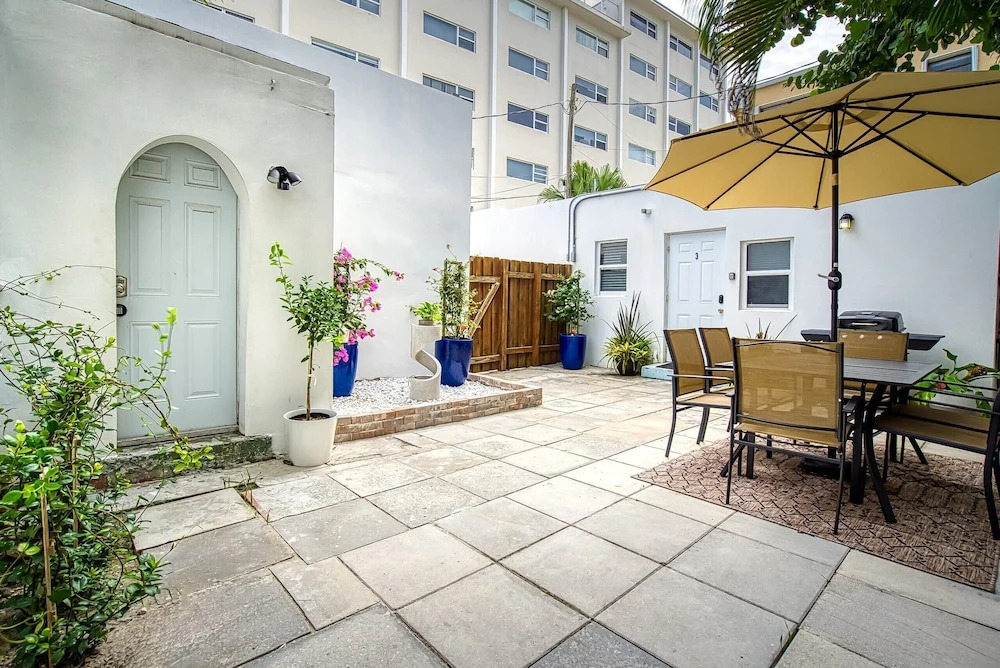 Casa Roselle 2 Bedrooms