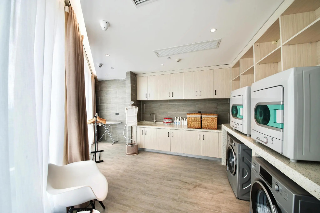 Atour Hotel Phoenix Avenue Shangrao