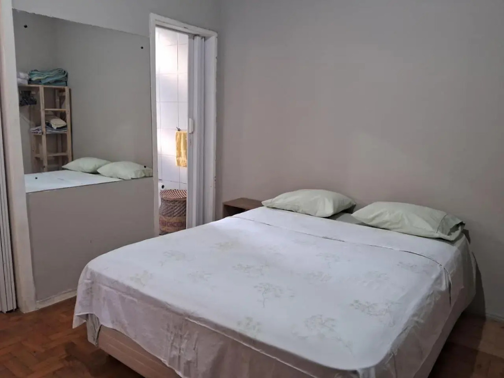 Pequeno e aconchegante Studio, bem localizado