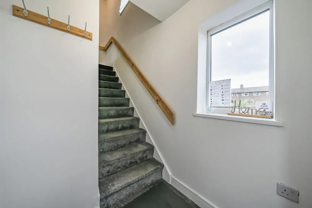 2 Bed Apartment Sleeps 3 -smart Tv -private Garden