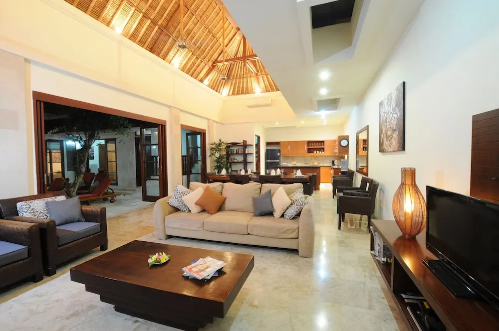 Zen Boutique Collection Sanur Bali