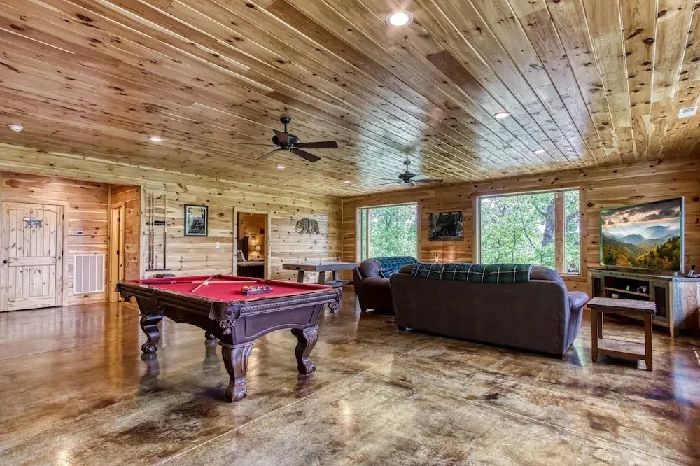 Deerfoot Lodge