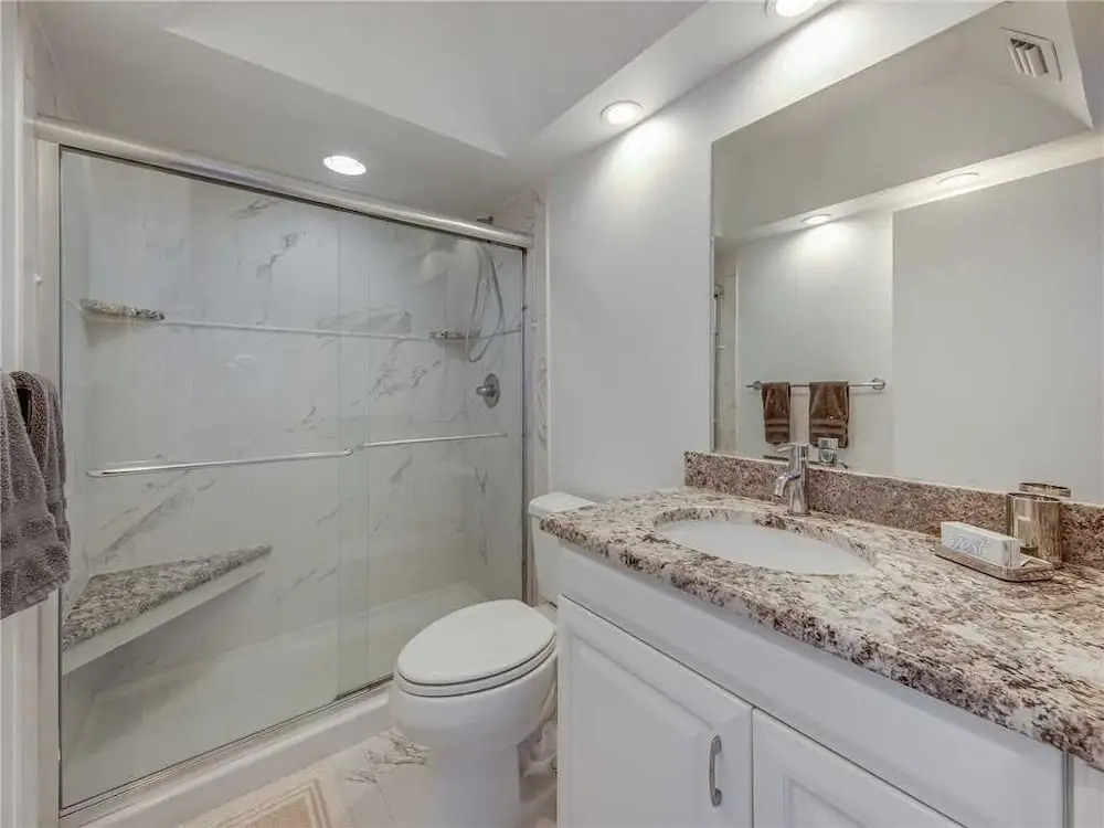 Sandarac B511 - Two Bedroom Condo