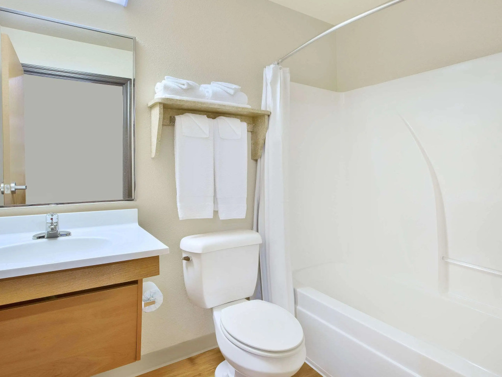 WoodSpring Suites Lincoln Northeast I-80