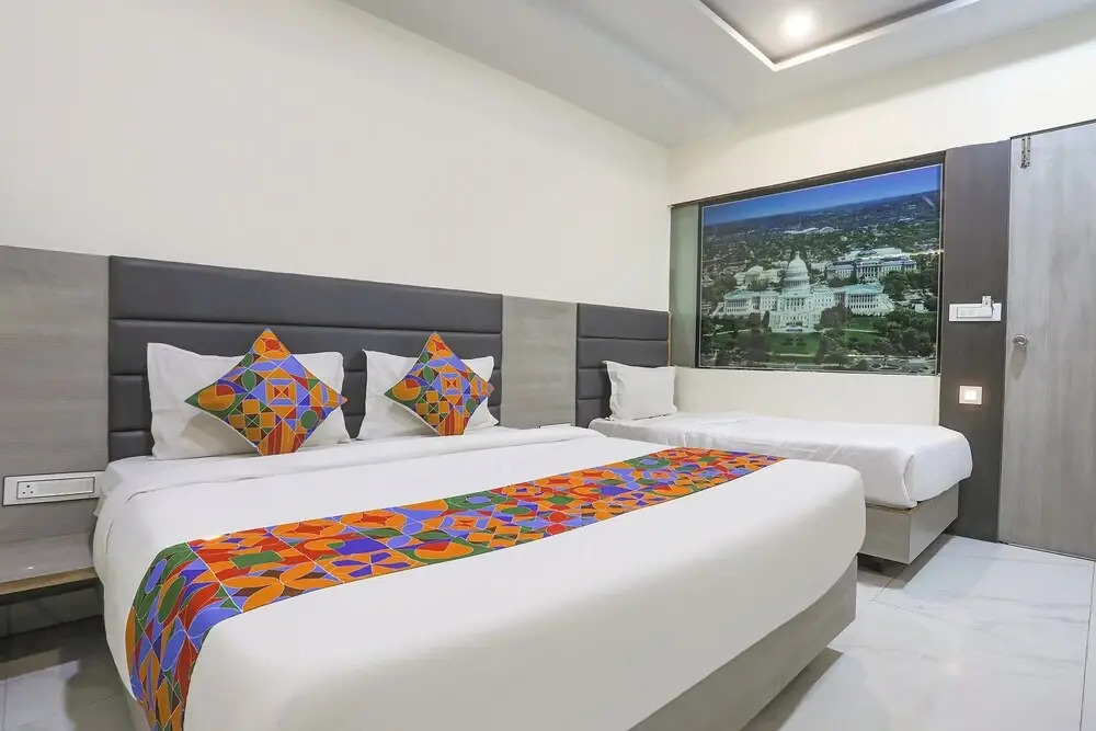 FabHotel S.S - Opp. Vishwakarma Engineering College