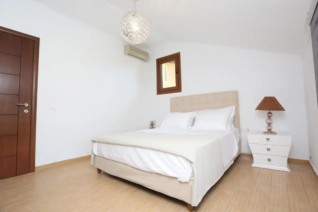 PLACE DES DIEUX lux villas with swimming pool CHROUSSO BEACH near