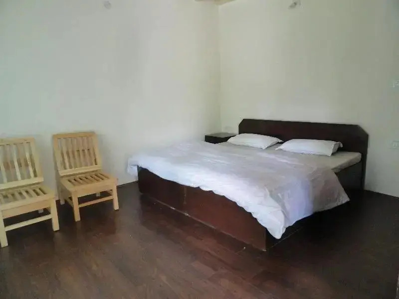 Zal Guest House