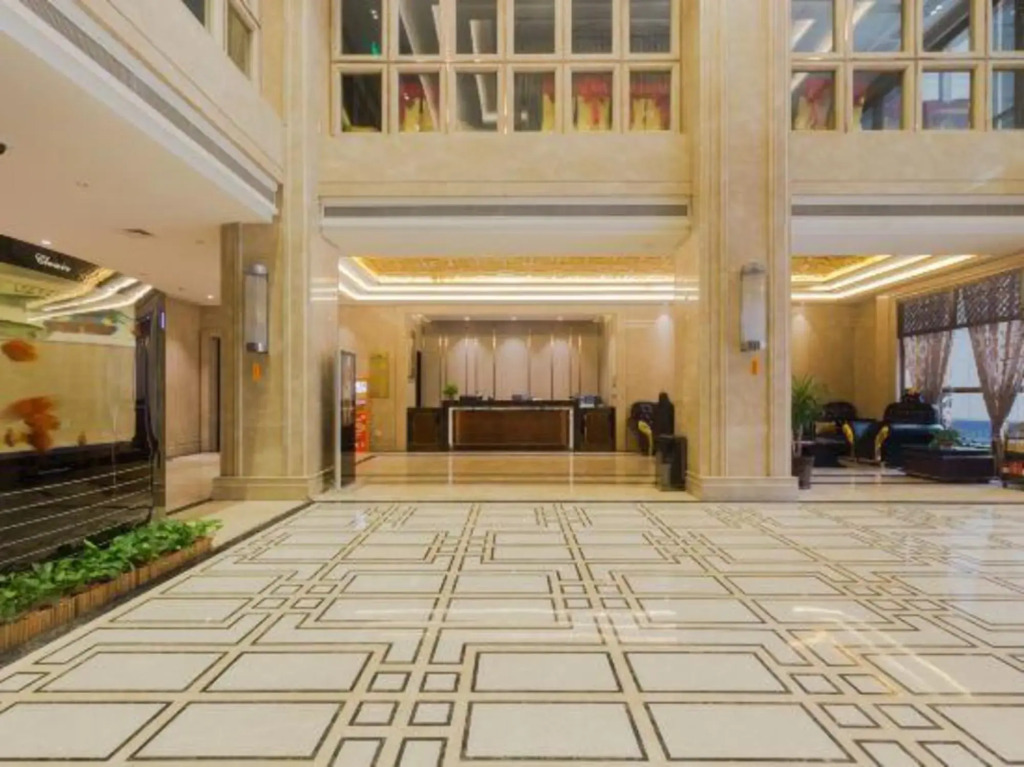 Hampton Hotel