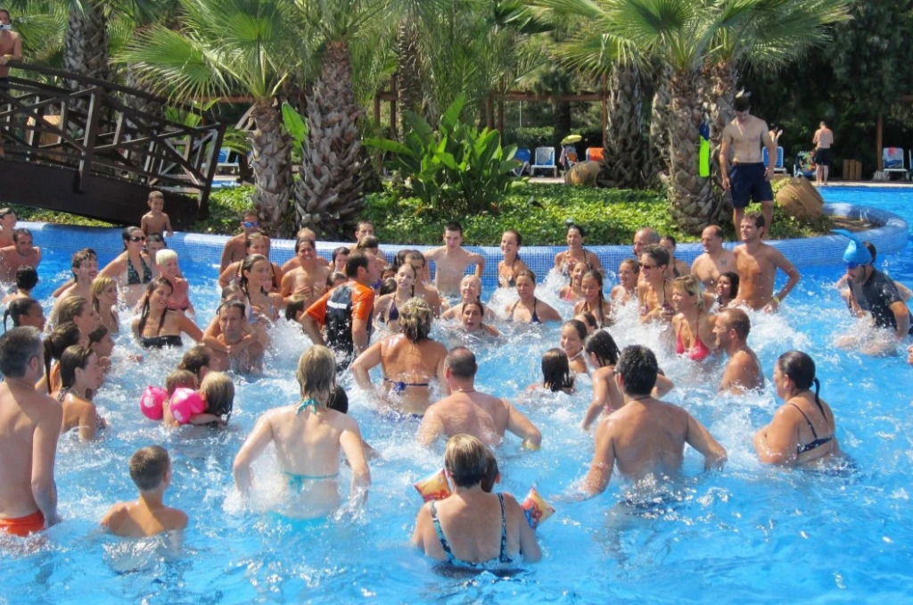 Camping Estival Torre de la Mora