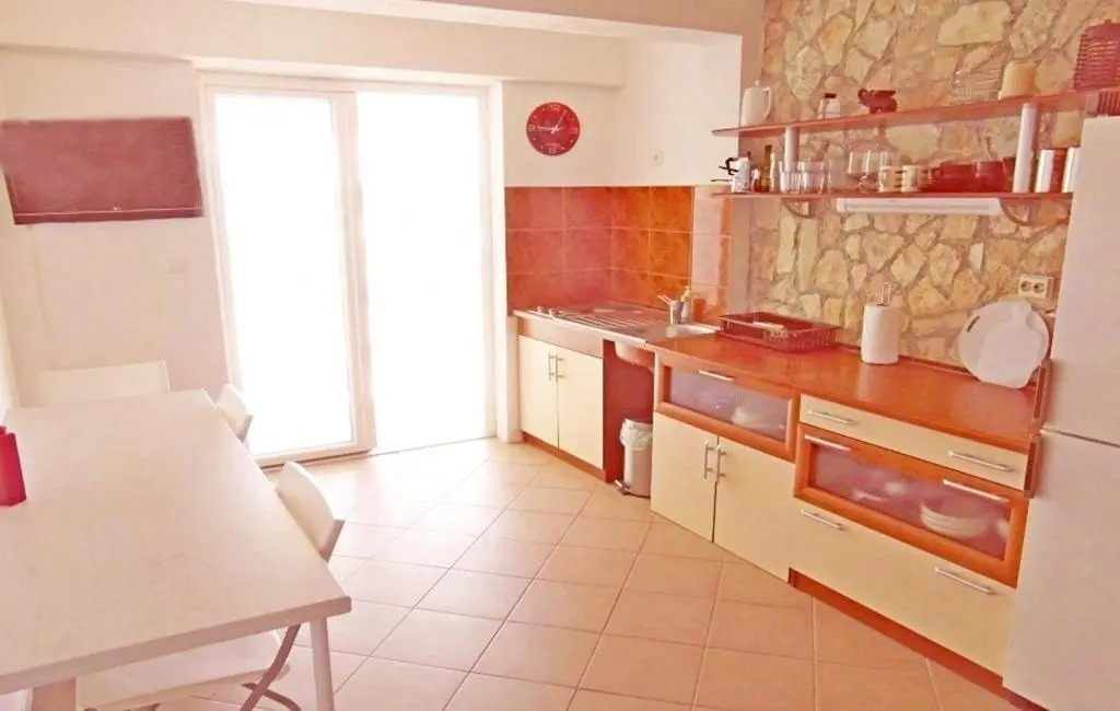 Vis Mirja Apartment 1