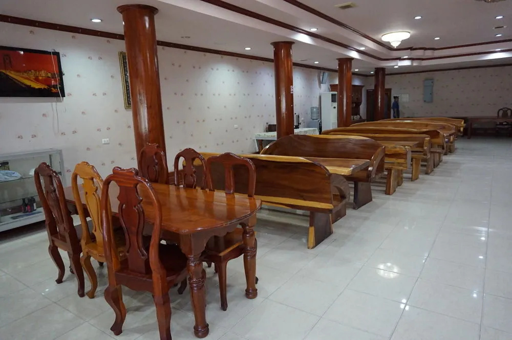 Phonepaseud Hotel